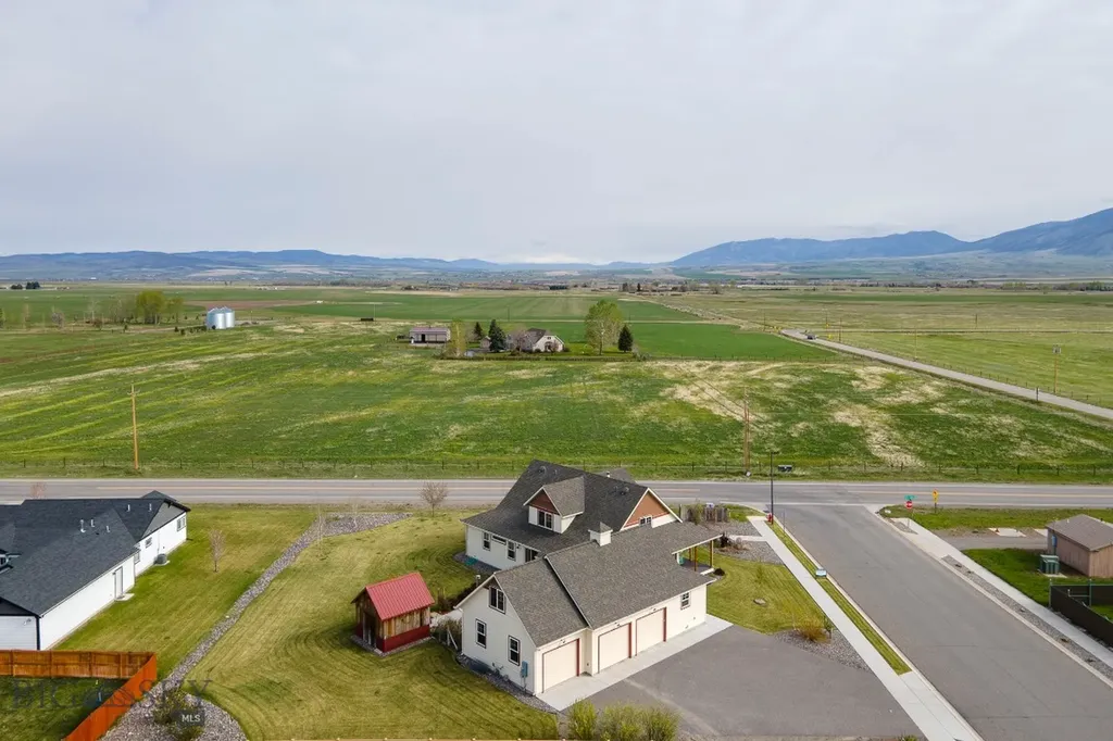 1707 Roundup Boulevard Belgrade MT 59714