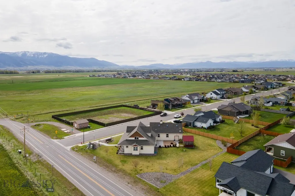 1707 Roundup Boulevard Belgrade MT 59714