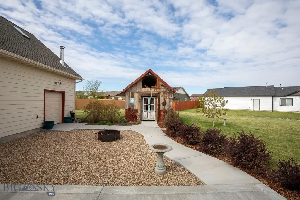 1707 Roundup Boulevard Belgrade MT 59714