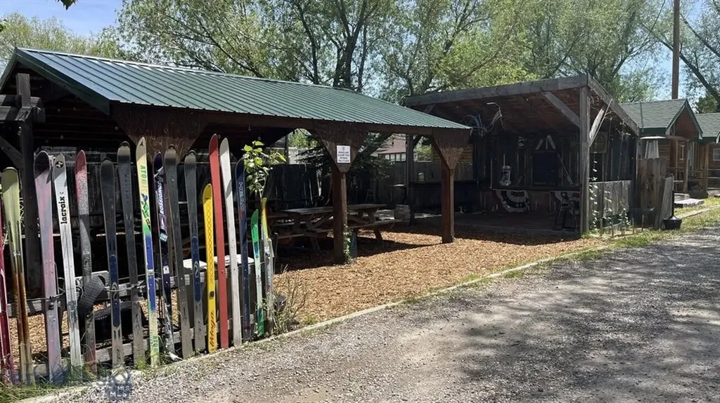 301 E Main Ennis MT 59729