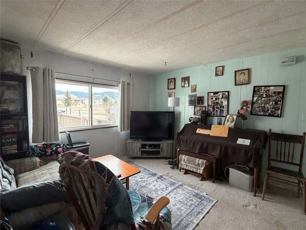 28 Shearer Road White Sulphur Springs MT 59645