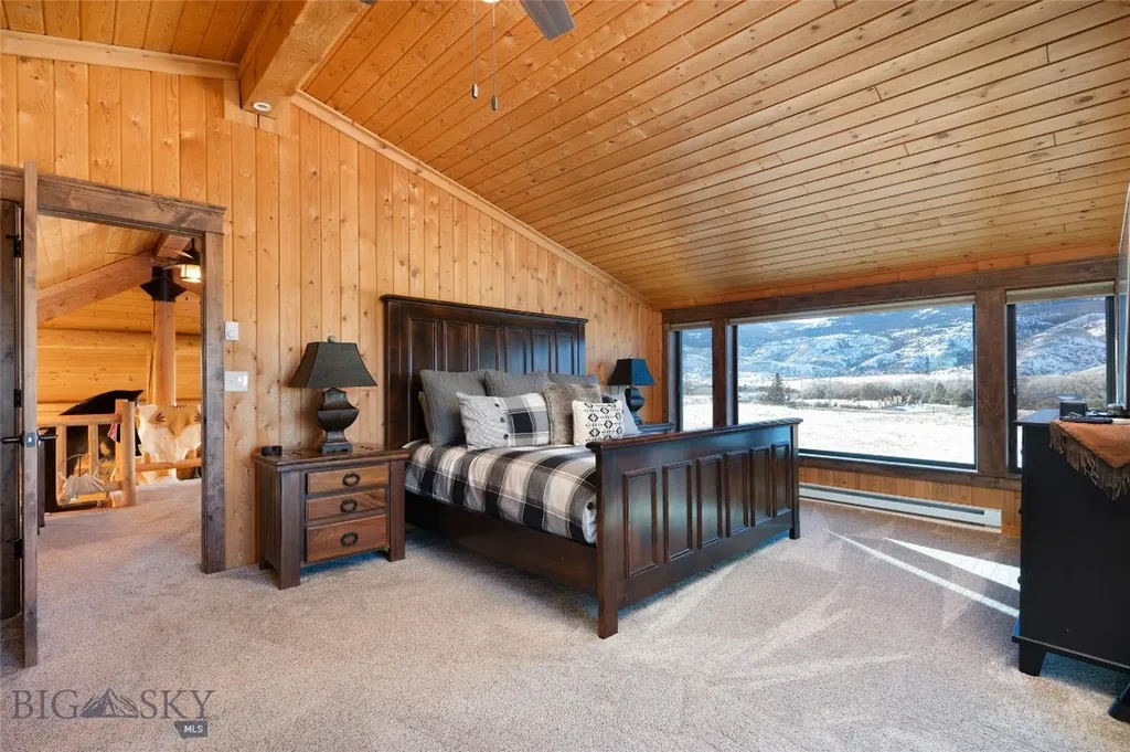 198 E River Road Emigrant MT 59027