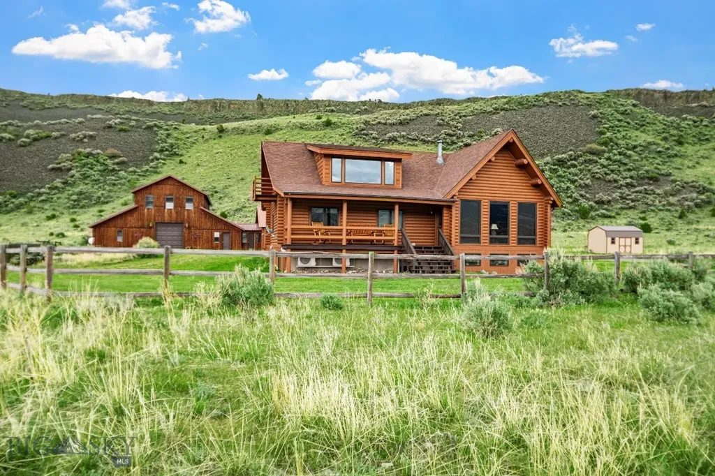 198 E River Road Emigrant MT 59027