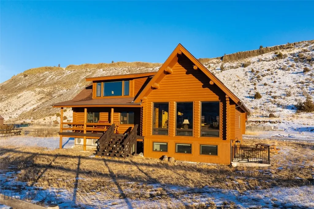 198 E River Road Emigrant MT 59027