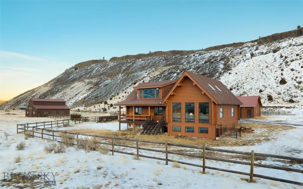 198 E River Road Emigrant MT 59027