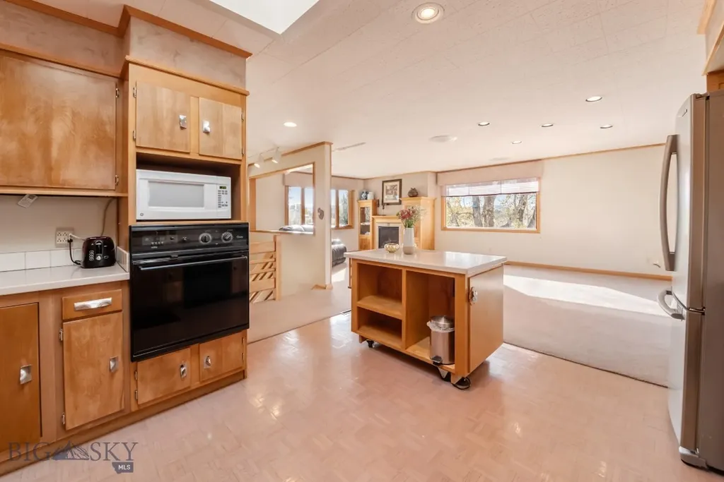 1391 Cobb Hill Road Bozeman MT 59718