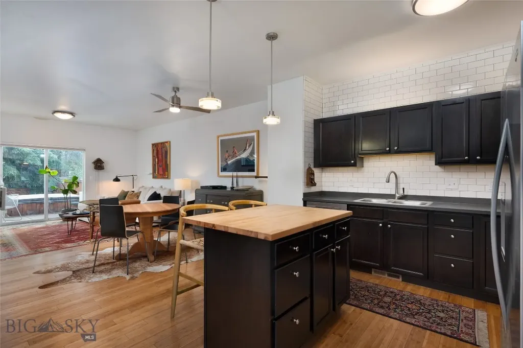 2234 Buckrake Bozeman MT 59718