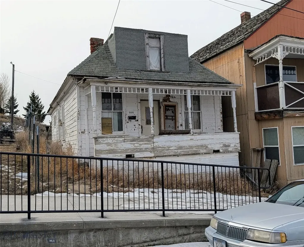 104 E Center Butte MT 59701