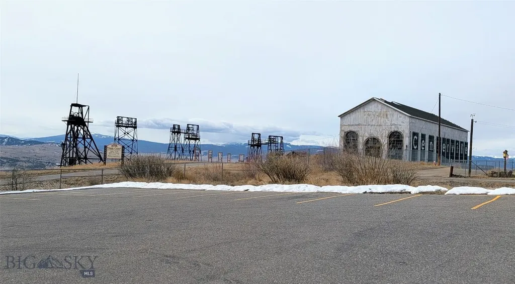 104 E Center Butte MT 59701