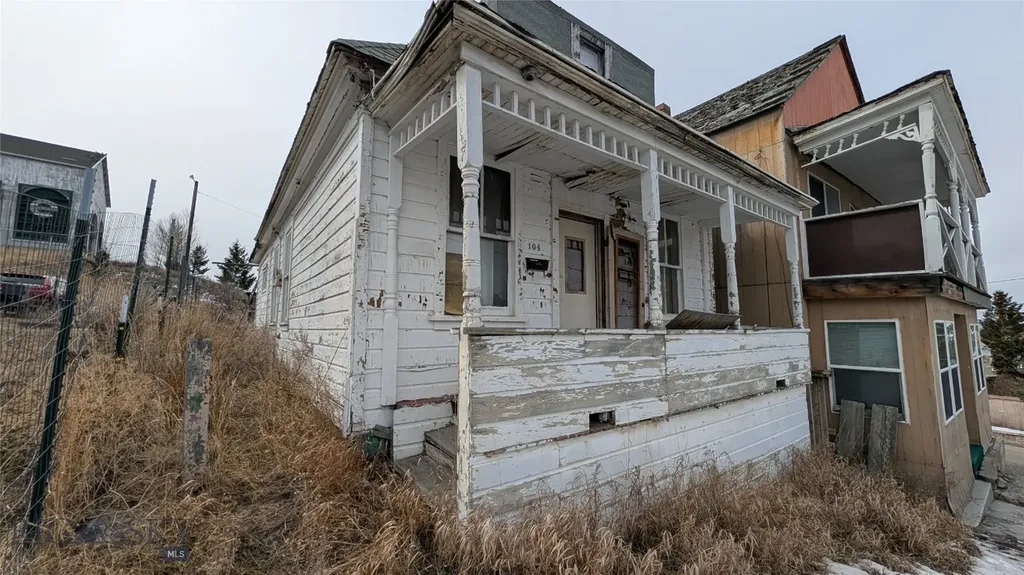 104 E Center Butte MT 59701