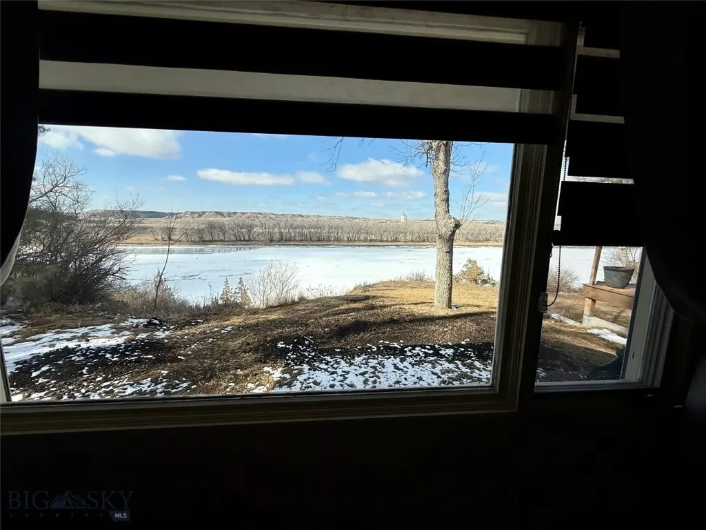 2 Fairgrounds Road Glendive MT 59330