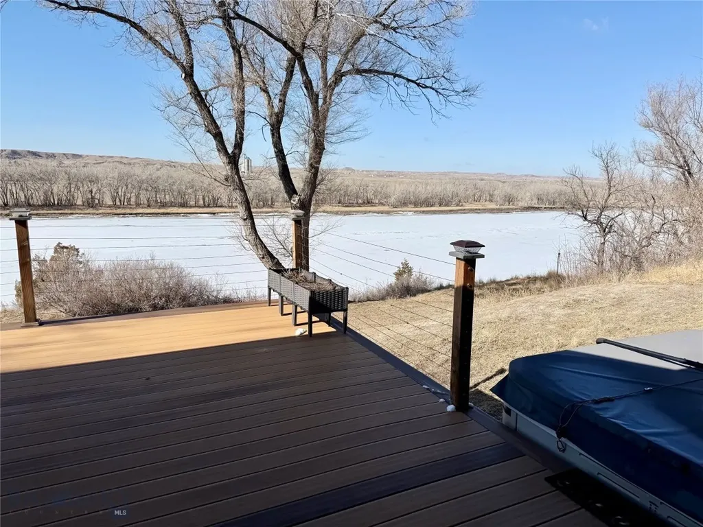 2 Fairgrounds Road Glendive MT 59330