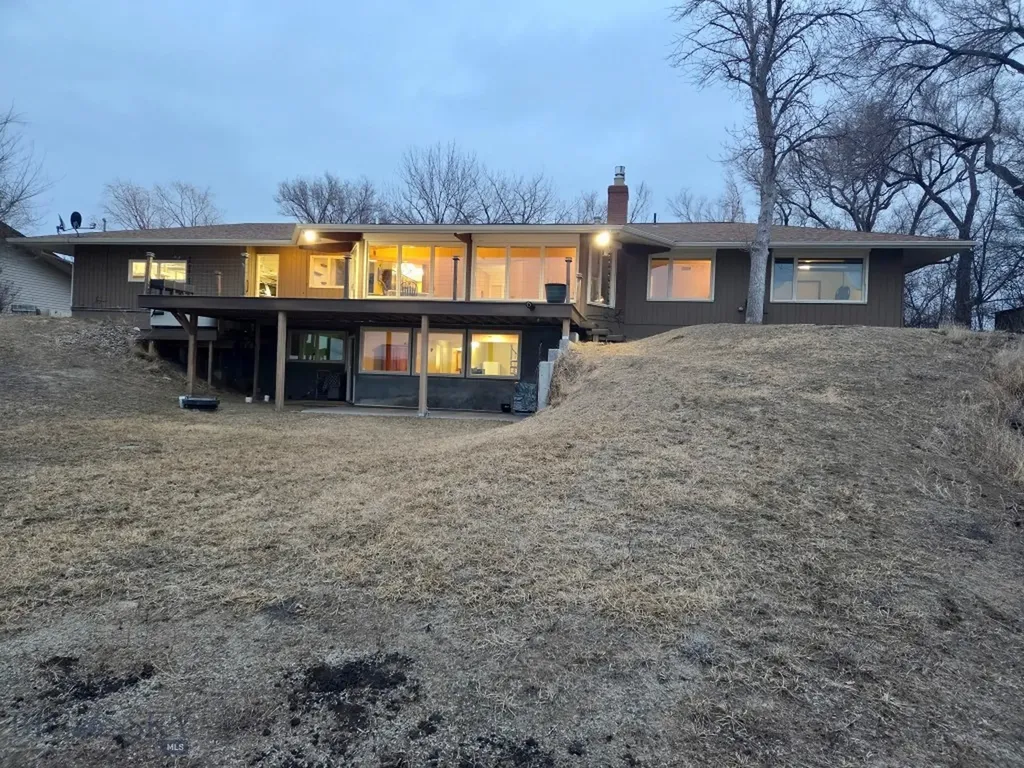 2 Fairgrounds Road Glendive MT 59330