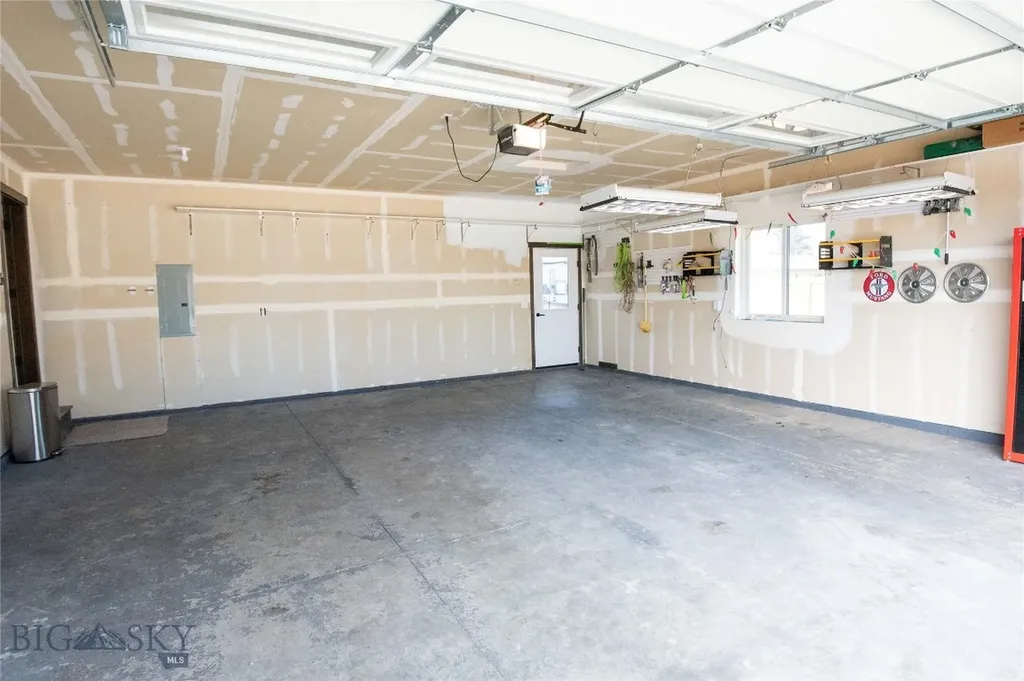 702 Yellowstone Avenue Belgrade MT 59714