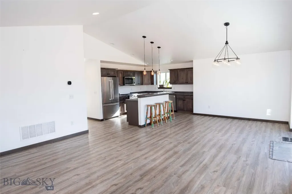 702 Yellowstone Avenue Belgrade MT 59714
