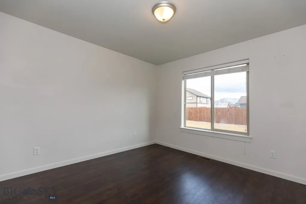 1718 Shelby Avenue Belgrade MT 59714