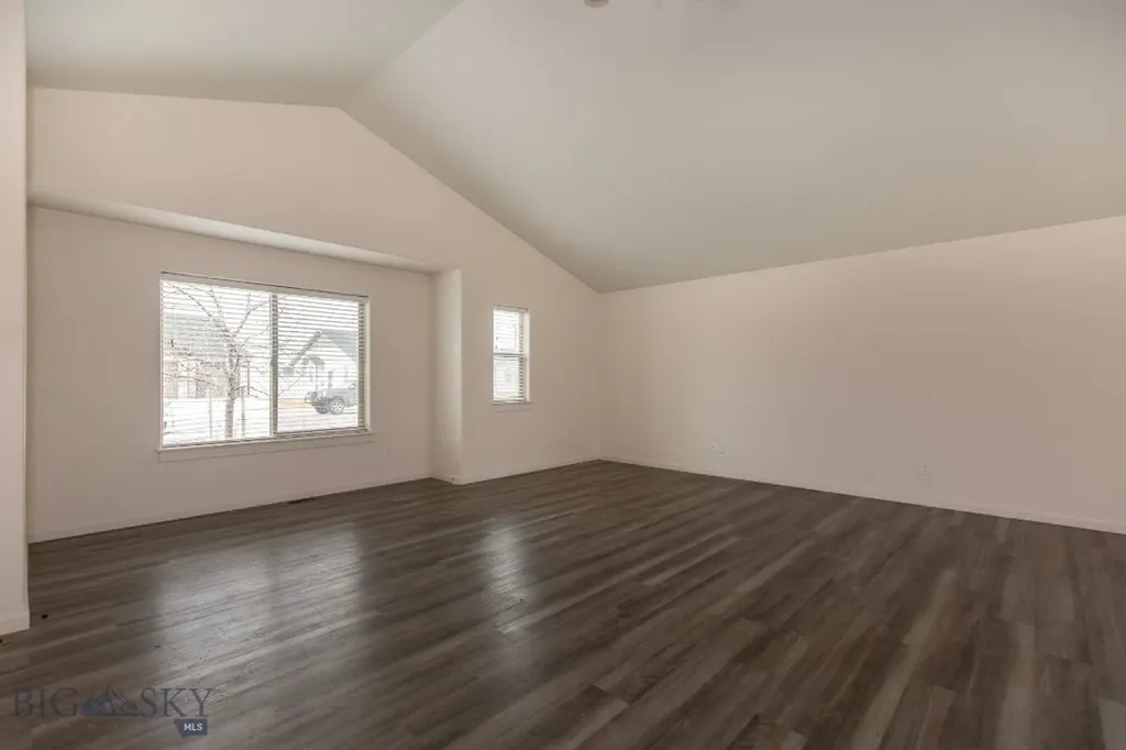 1718 Shelby Avenue Belgrade MT 59714