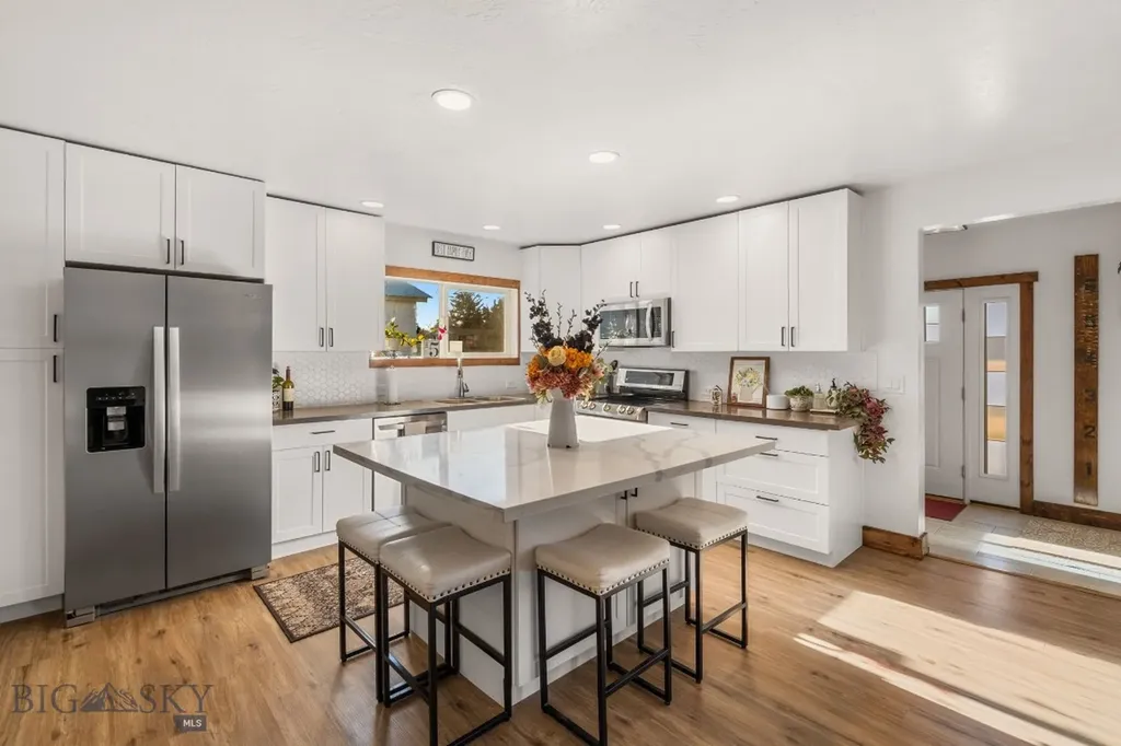 91 E Allison Avenue Belgrade MT 59714