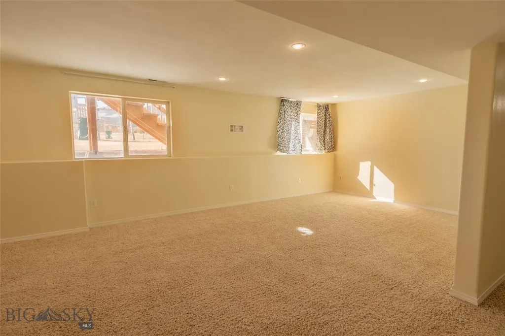 61 Valley Drive Townsend MT 59644