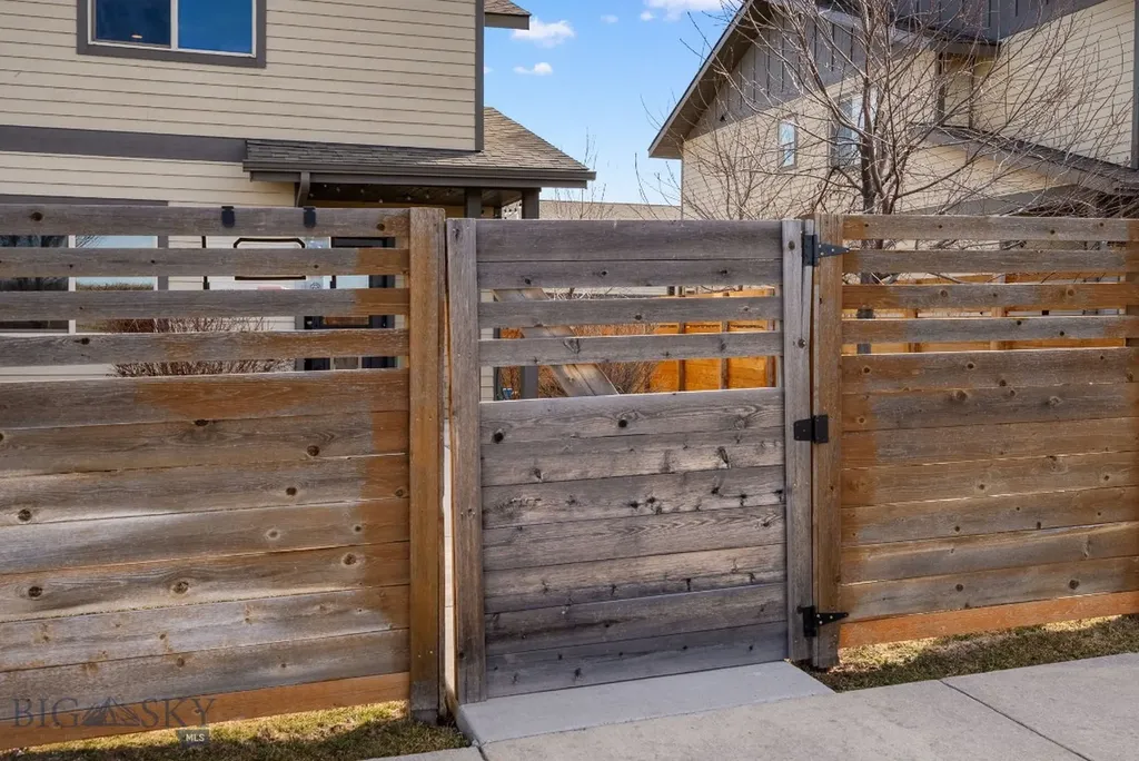 3355 Fen Way Bozeman MT 59718