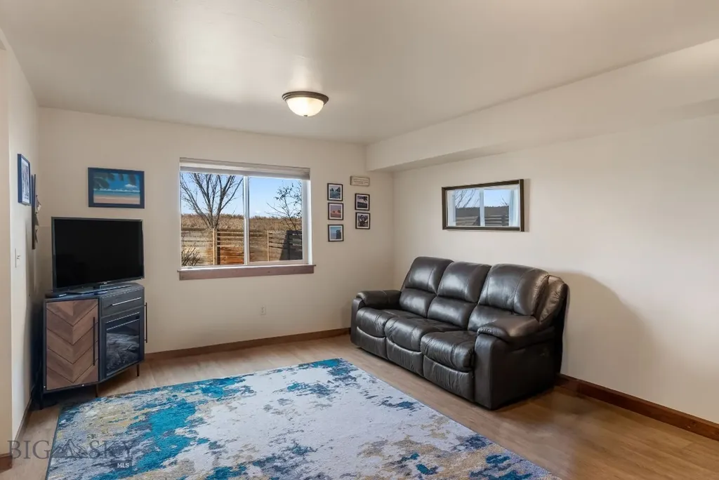 3355 Fen Way Bozeman MT 59718