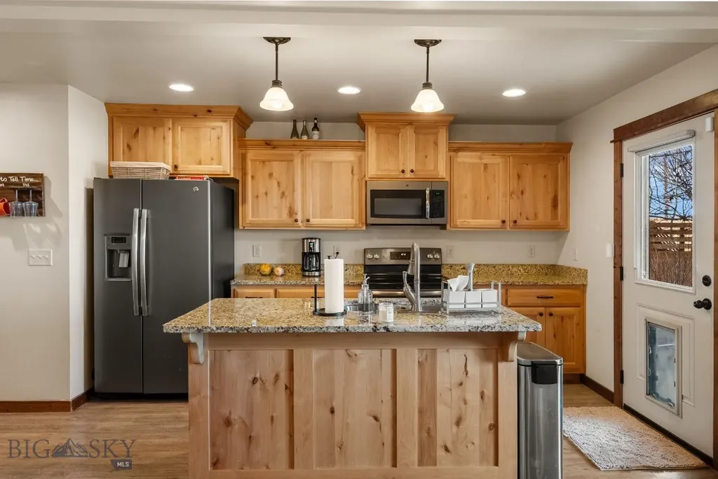 3355 Fen Way Bozeman MT 59718