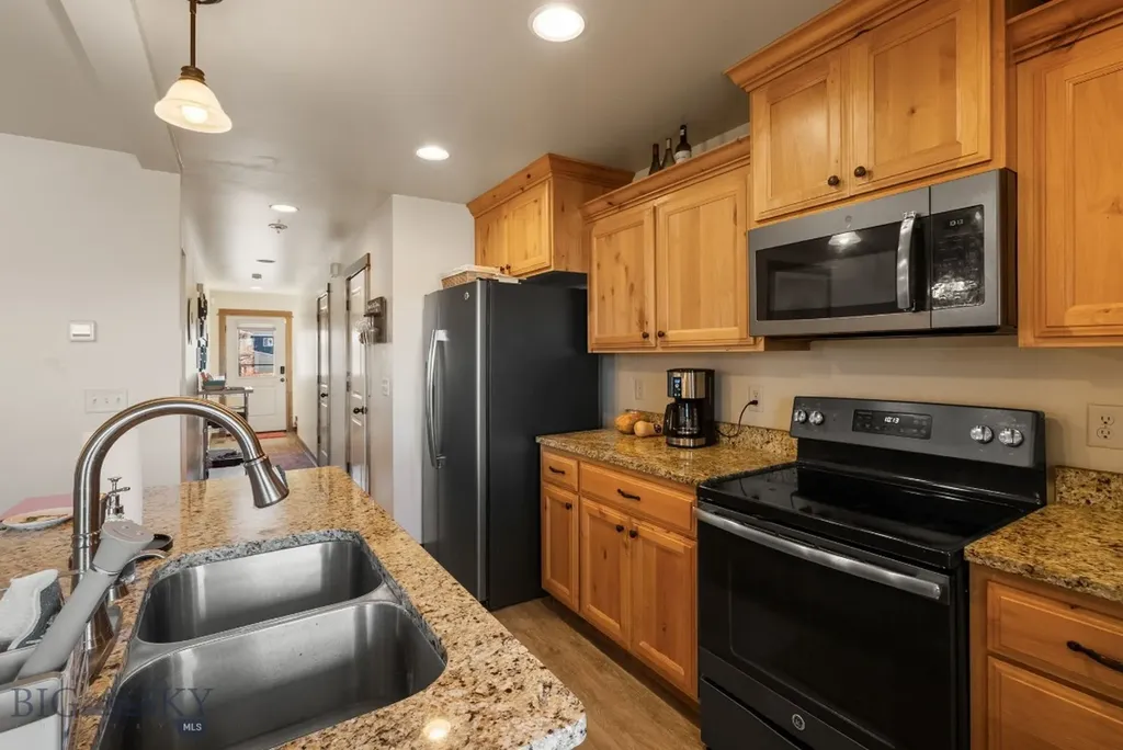3355 Fen Way Bozeman MT 59718