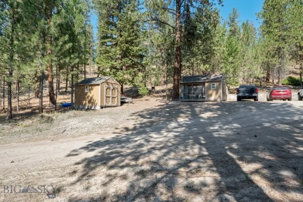 33900 Sheep Camp Road Bonner MT 59823