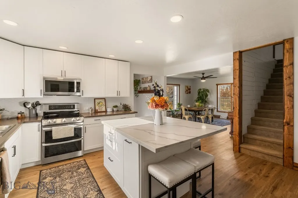 91 E Allison Avenue Belgrade MT 59714