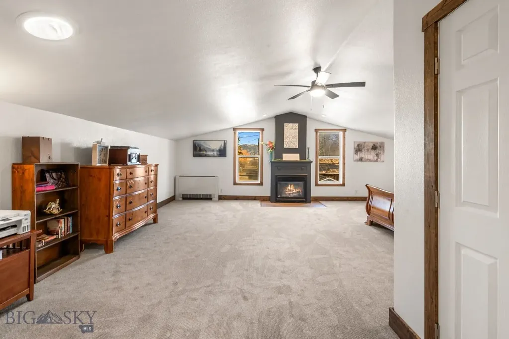 91 E Allison Avenue Belgrade MT 59714