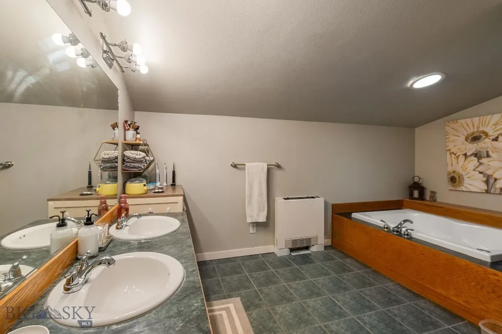 91 E Allison Avenue Belgrade MT 59714
