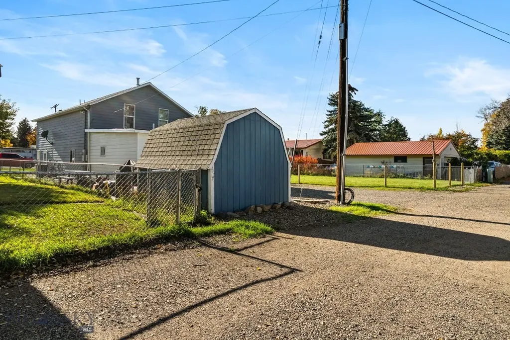 91 E Allison Avenue Belgrade MT 59714