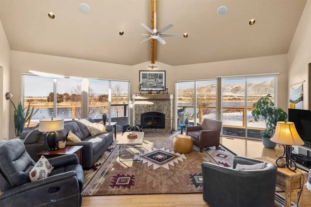 37 Missouri View Loop Toston MT 59643