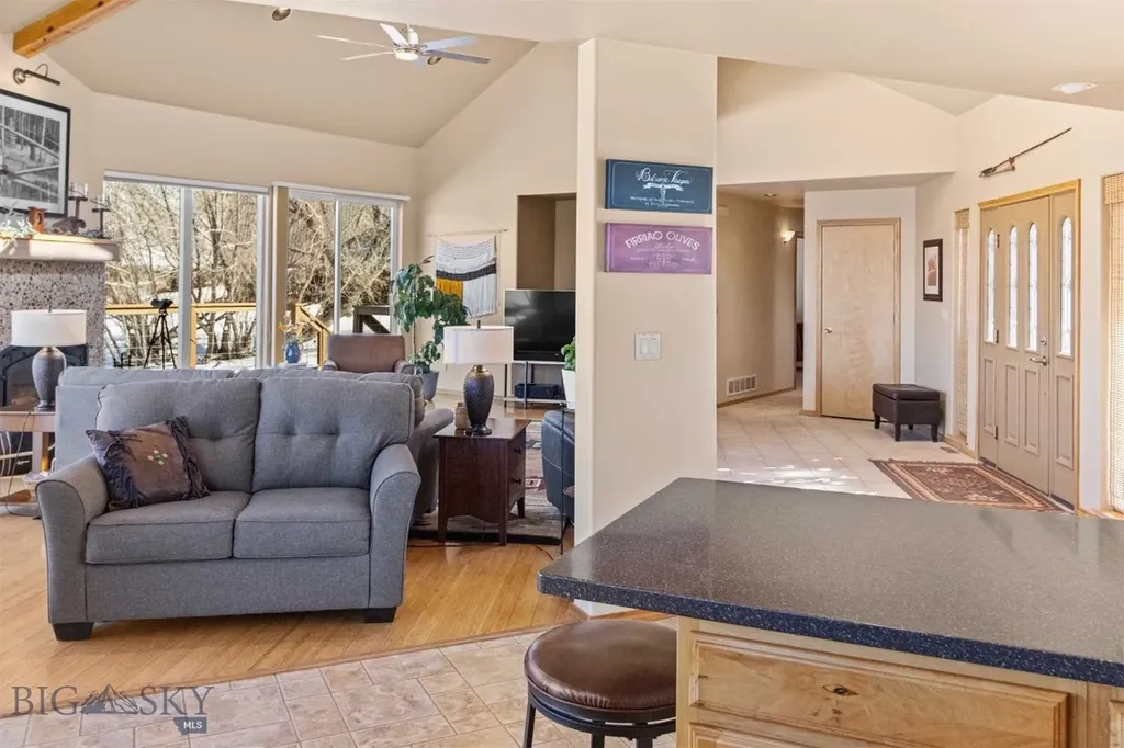 37 Missouri View Loop Toston MT 59643