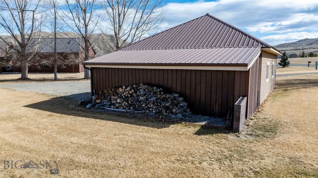 37 Missouri View Loop Toston MT 59643