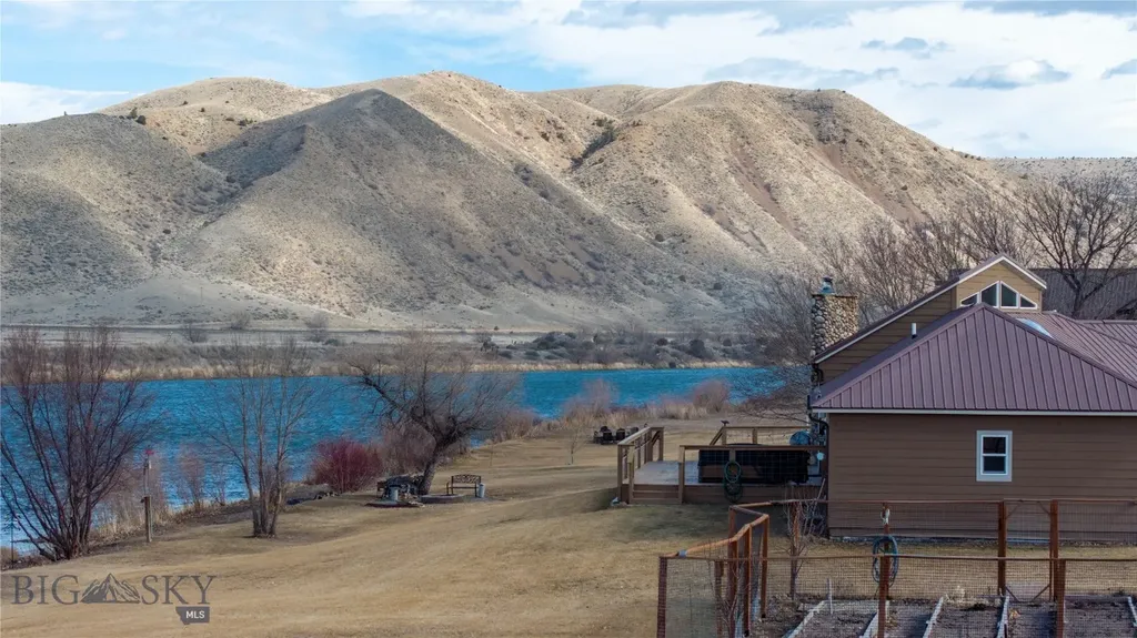 37 Missouri View Loop Toston MT 59643