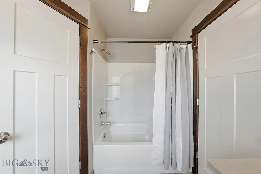 4348 Glenwood Drive Bozeman MT 59718