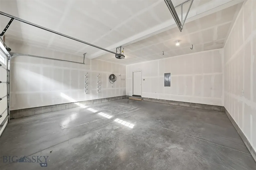 4348 Glenwood Drive Bozeman MT 59718