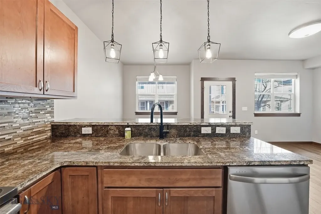 4348 Glenwood Drive Bozeman MT 59718