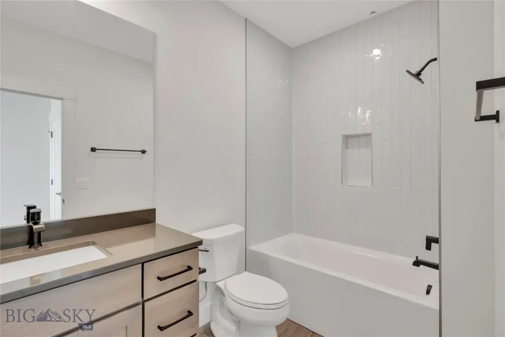450 Loomis Way Ennis MT 59729