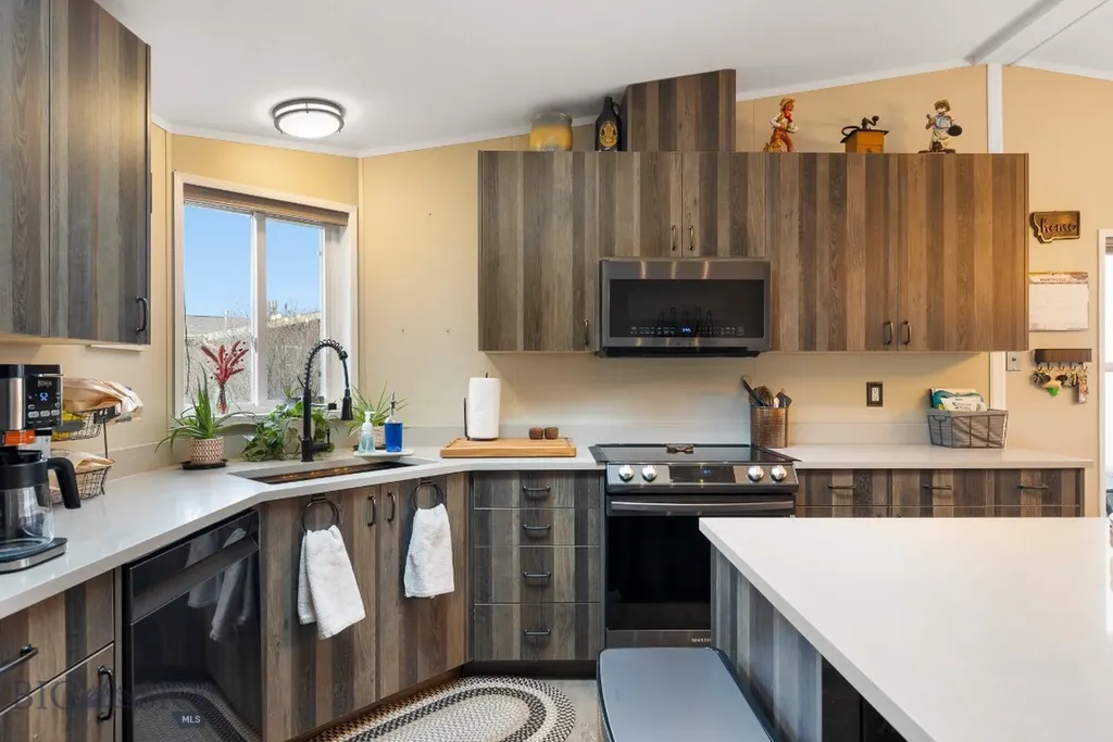 126 Hereford Belgrade MT 59714