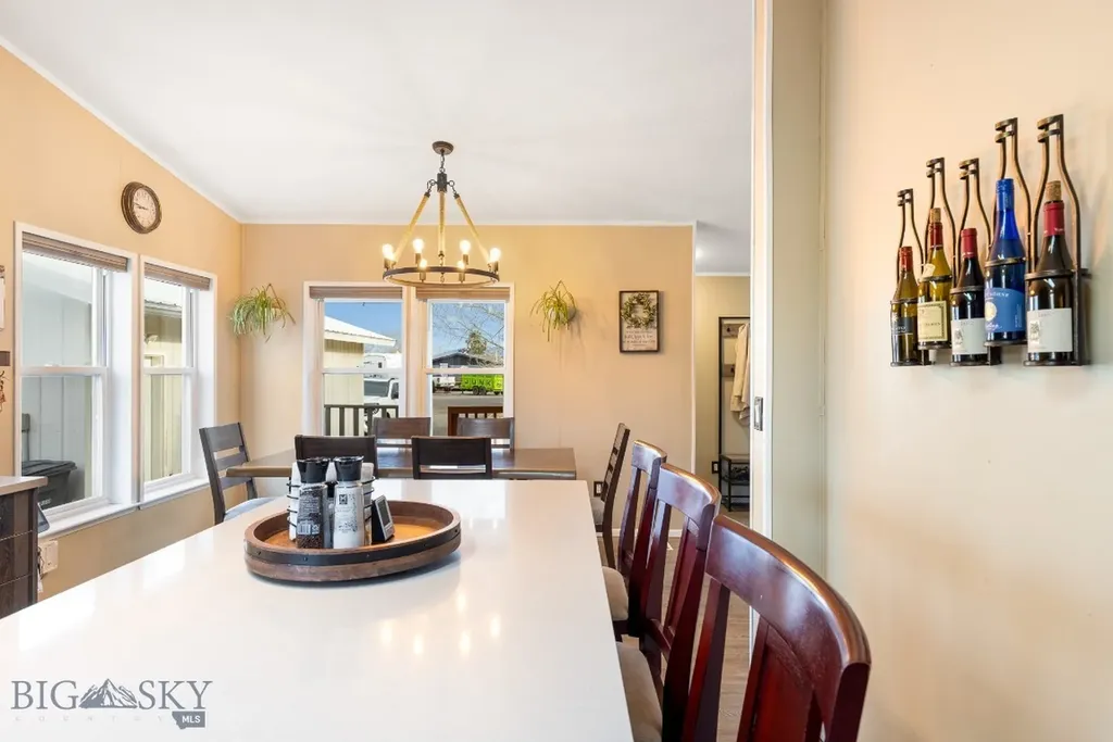 126 Hereford Belgrade MT 59714
