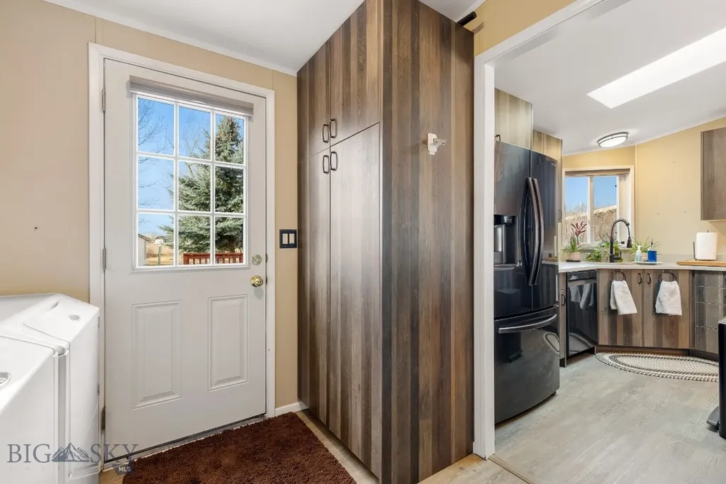 126 Hereford Belgrade MT 59714