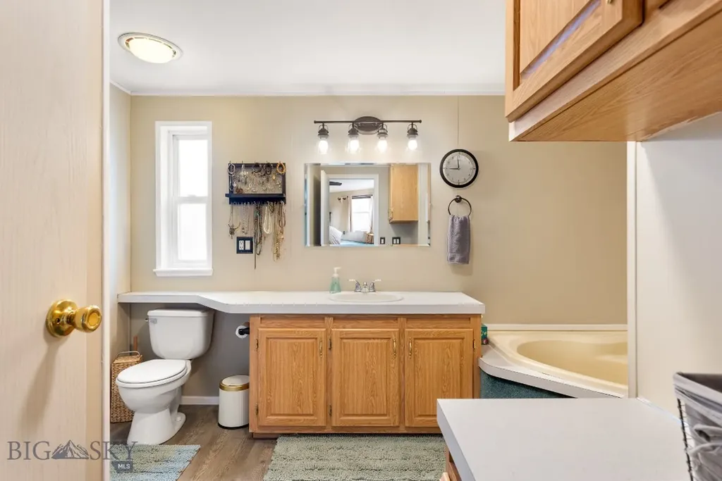 126 Hereford Belgrade MT 59714