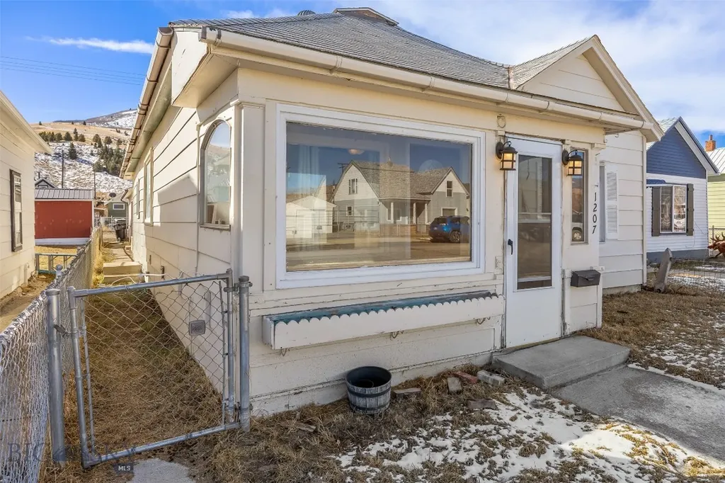 1207 E 5th Street Anaconda MT 59711