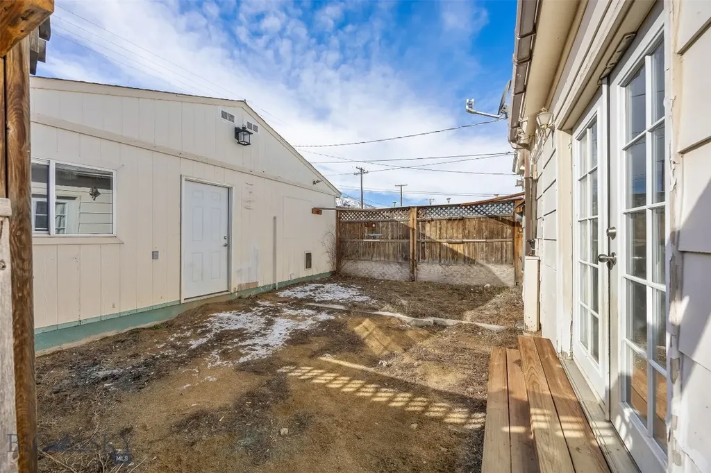 1207 E 5th Street Anaconda MT 59711