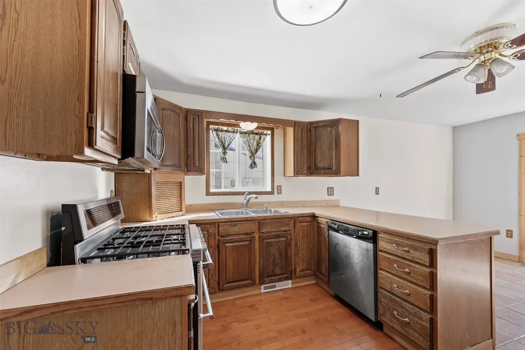 1207 E 5th Street Anaconda MT 59711