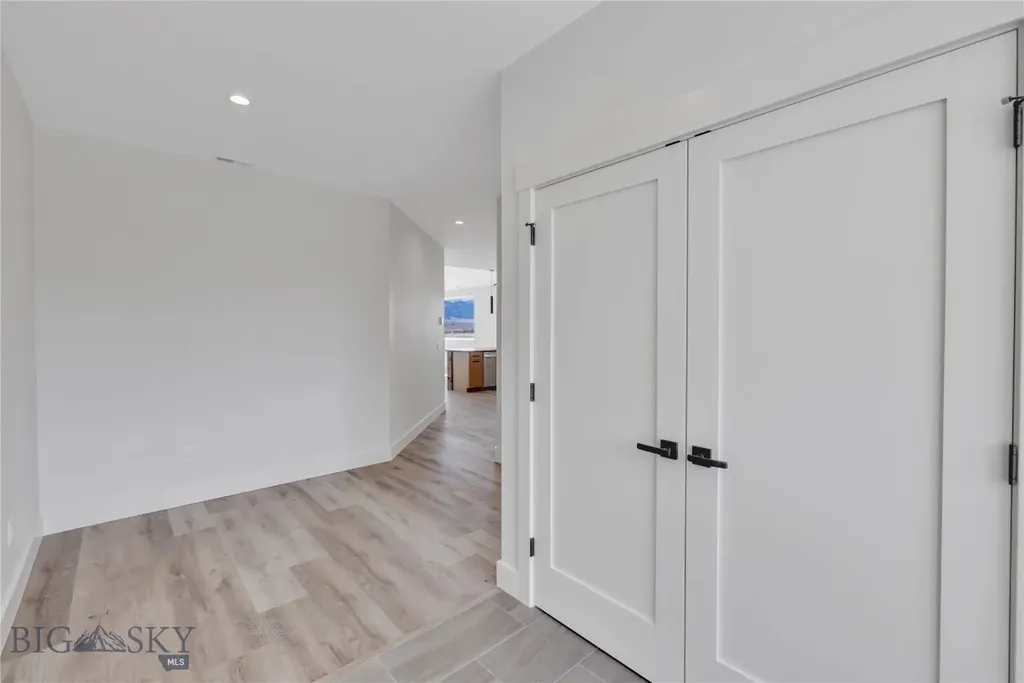 450 Loomis Way Ennis MT 59729