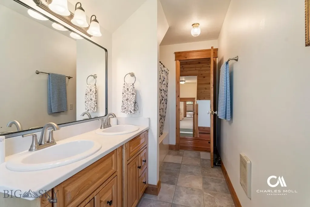 4025 Lake Point Drive Helena MT 59602