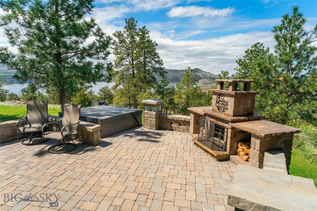 4025 Lake Point Drive Helena MT 59602